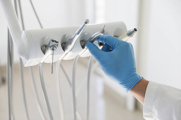 Professional Tooth Extraction technician working in Port Royal, SC